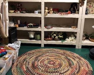 decor and nice braided round rug
