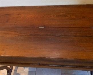 Antique Rosewood Spinet Desk	29x37x18.5in	HxWxD