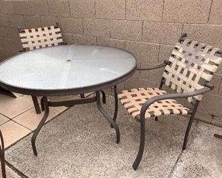 Patio Table w/ 2 Chairs	28in H x 49in Diameter	
