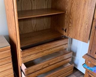 Oak Dresser/Wardrobe/ Cabinet	56.5x33x17in	HxWxD
