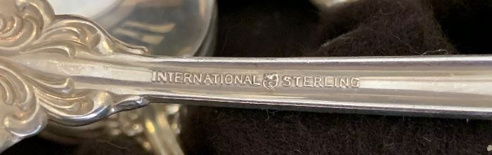 36pc International Sterling Silver Masterpiece  Silverware Set	8place settings	

