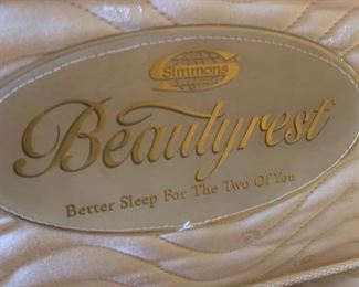 King Bed Mission Oak Simmons Beauty Rest	57x85x88	HxWxD
