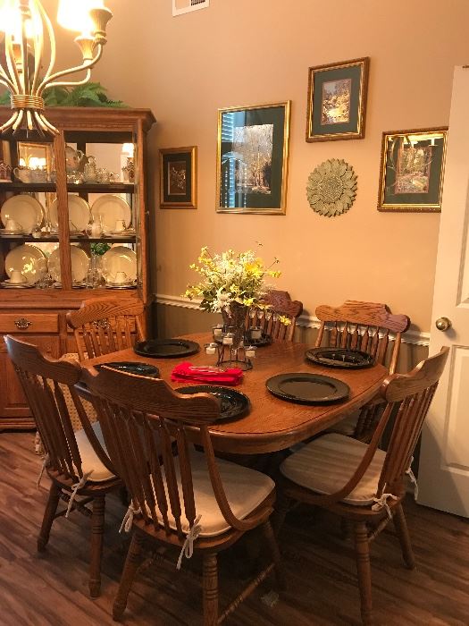 Oak Dining table and China Cabinet 