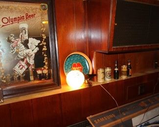 Vintage Olympia Beer mirror and Meister Brau beer tray, bar light