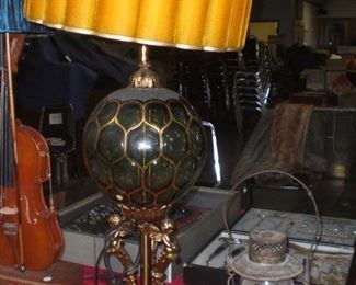 mid century art glass table lamp with cherubs
