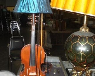 violin and bow as lamp