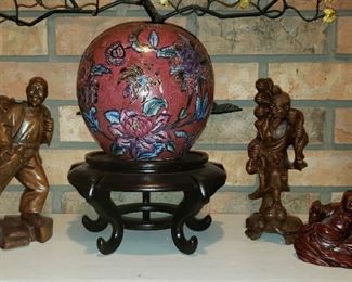 Asian Vase & Figurines