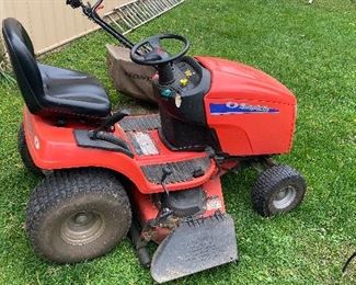 Lawn and Garden Tractor