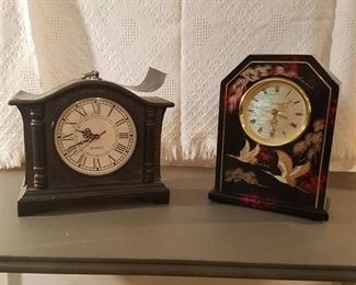 2 clocks