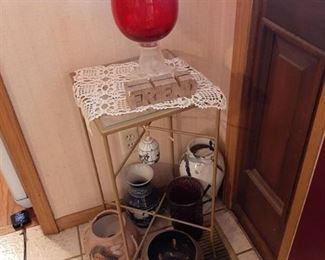 Glass top plant stand with all vases and pots