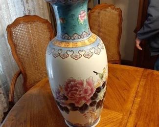 Large vase with painted flowers