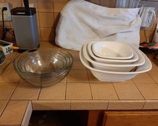 2 sets of bowls-one is anchor hocking