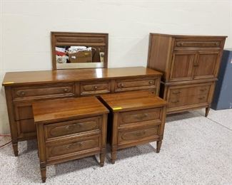 5 piece Bedroom Set