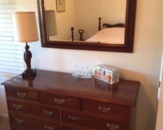 Stickley Double Dresser part of matching full size four poster bedroom set