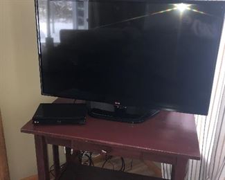 32” Flat screen TV