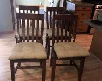 Set of 4 dining chairs