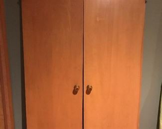 Double interior closet door 24”