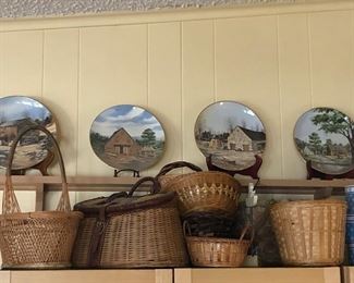 Assortment of decorator baskets