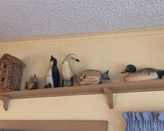 Wooden duck and bird home decor