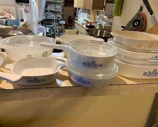Large assortment of corning ware cookware with glass lids
