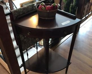 Corner Table