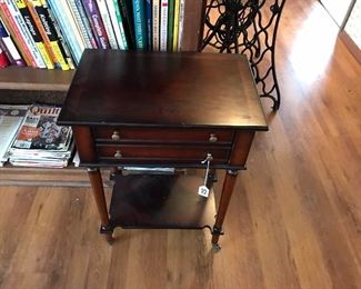 Mini Table with wheels and drawers