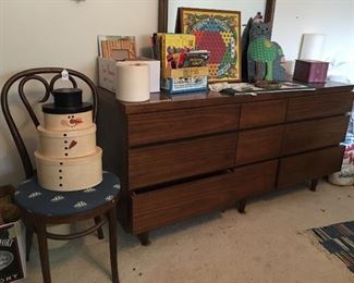 Mid Century Modern Bedroom Dresser 