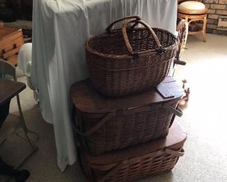 Vintage Picnic Baskets