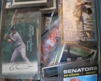 1000's of Baseball Cards