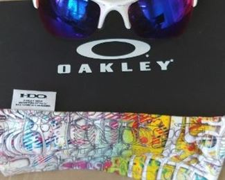 Women's Oakley sunglasses