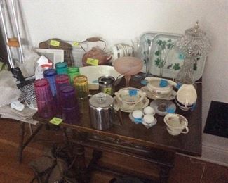 Miscellaneous glass ware