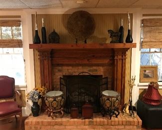 Many fireplace screens, and tools