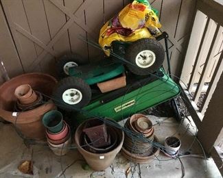Pots & wheelbarrows 