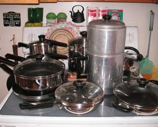 Cook's Essentials  pots & pans