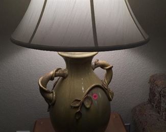 STUNNING LAMP