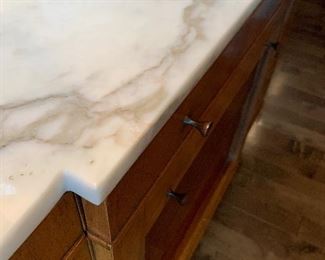 Close-up of marble top...excellent condition!
