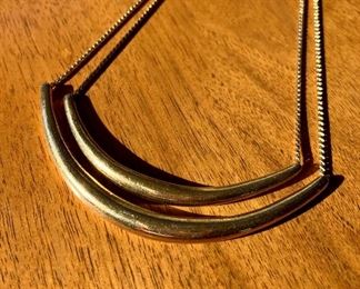 Selection of fashion jewlery