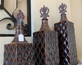 Contemporary canister set