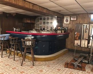 Weight Bench, Bar Stools, Barware