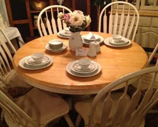 Round dining/breakfast table; matching chairs