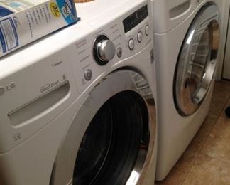 Front loading washer & dryer