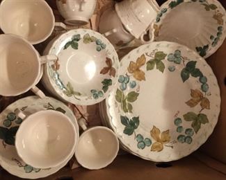 Vineyard pottery