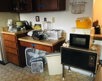 Kitchen small appliances, fans, portable air conditioner, microwave