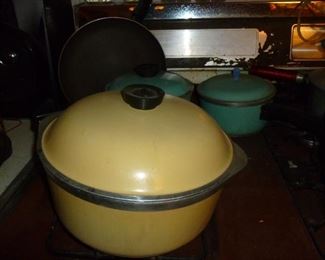 Vintage cookware