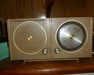 Vintage radio