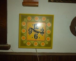 Cool retro clock