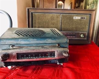 Vintage car radios 