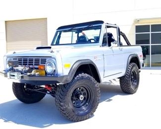 1971 Ford Bronco sport... Amazing one off