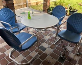 CT0071-: Vintage Metal Patio Furniture Table and Chairs Blue and White Local Pic https://www.ebay.com/itm/113965616873