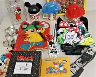 LAN601 USED WALT DISNEY COLLECTORS LOT https://www.ebay.com/itm/113929020253